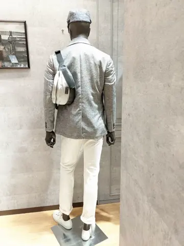 JOSEPH ABBOUD 大久 コーディネート画像