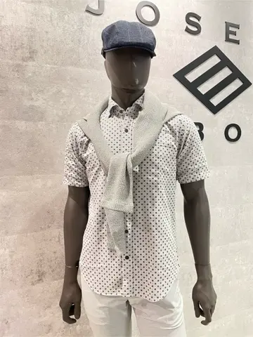 JOSEPH ABBOUD 東　 コーディネート画像