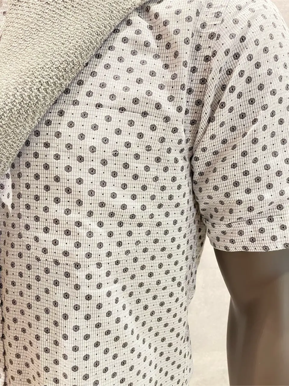 JOSEPH ABBOUD 東　 コーディネート画像