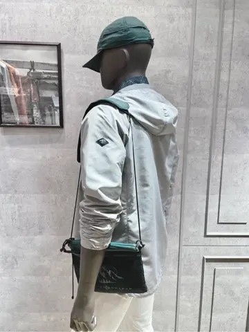 JOSEPH ABBOUD 二澤 コーディネート画像