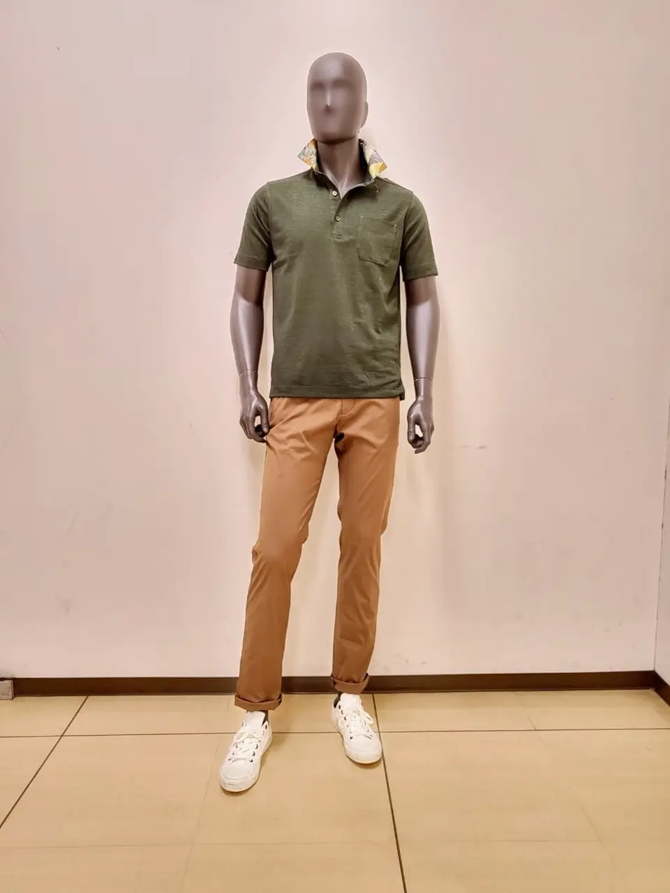  亀井 コーディネート画像