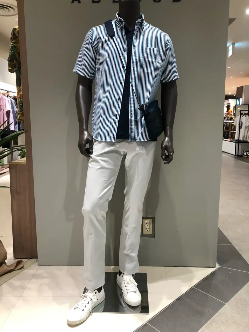 JOSEPH ABBOUD 川田 コーディネート画像