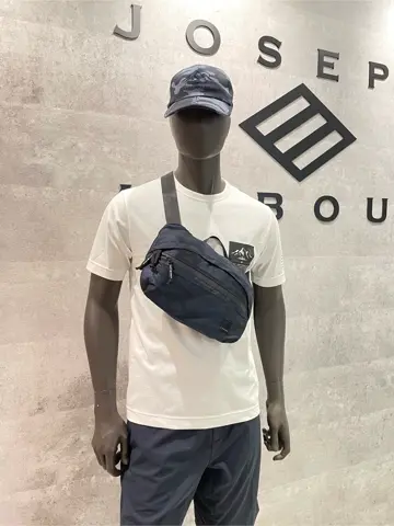 JOSEPH ABBOUD 東　 コーディネート画像