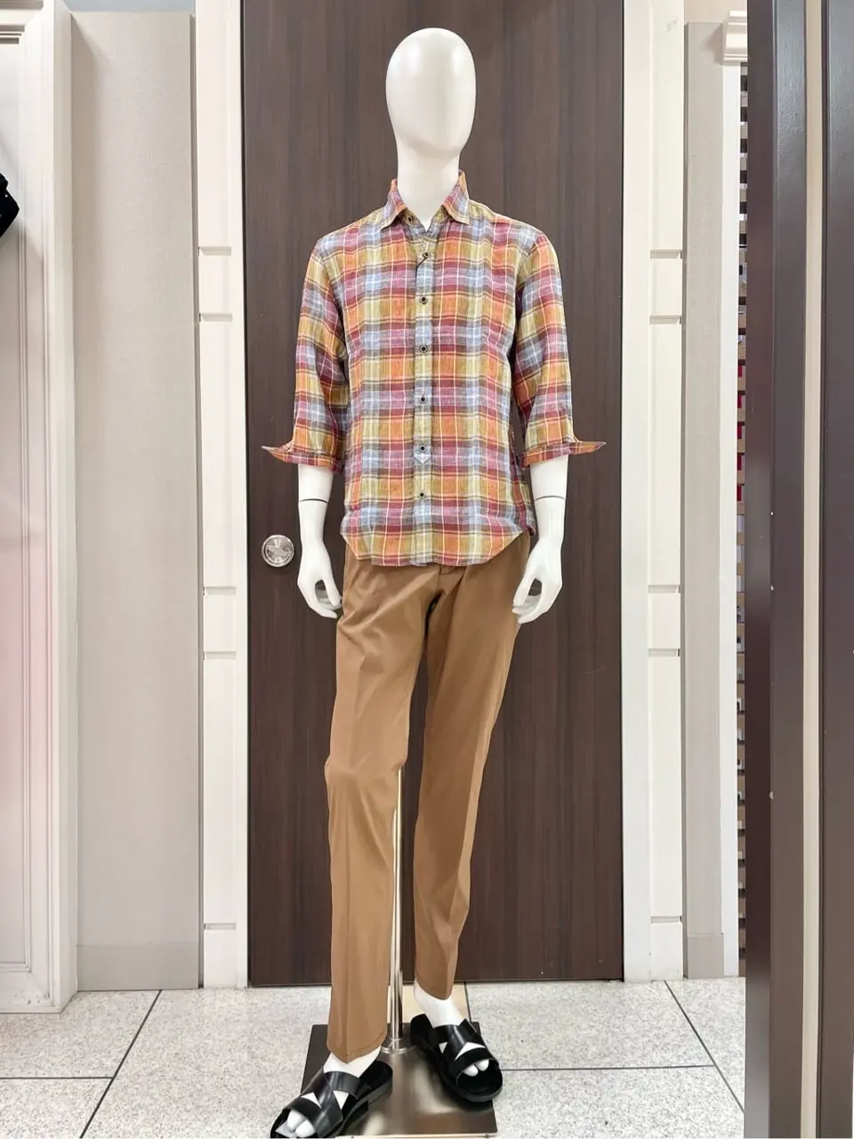 JOSEPH ABBOUD 松山 コーディネート画像