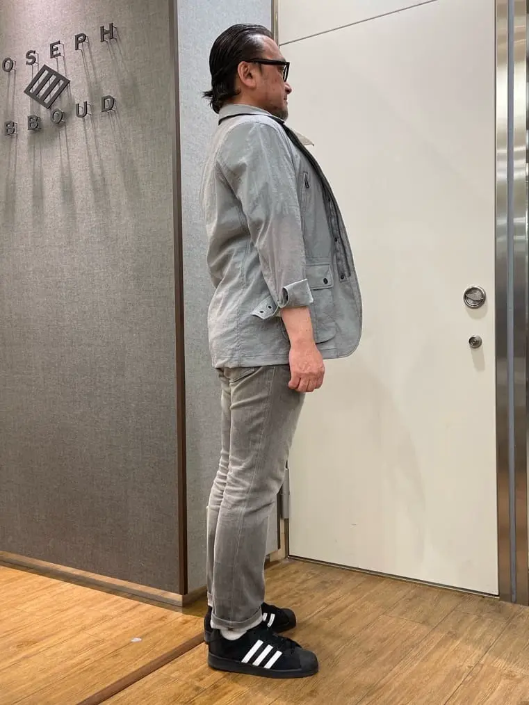 JOSEPH ABBOUD 辰見 コーディネート画像