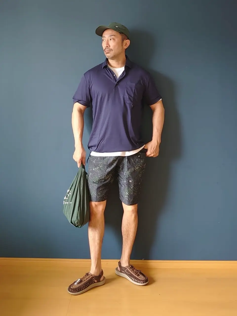 JOSEPH ABBOUD 安東 コーディネート画像