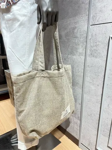 JOSEPH ABBOUD 東　 コーディネート画像