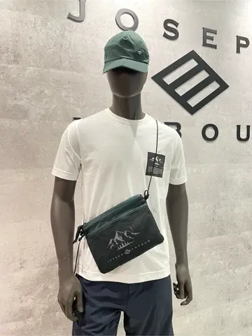 JOSEPH ABBOUD 東　 コーディネート画像