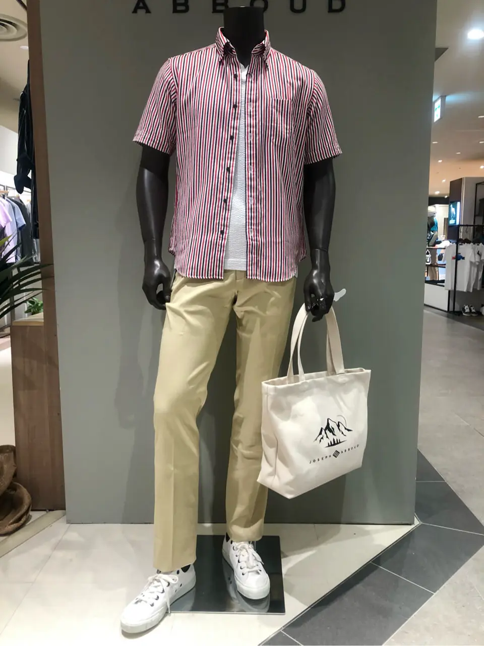 JOSEPH ABBOUD 川田 コーディネート画像