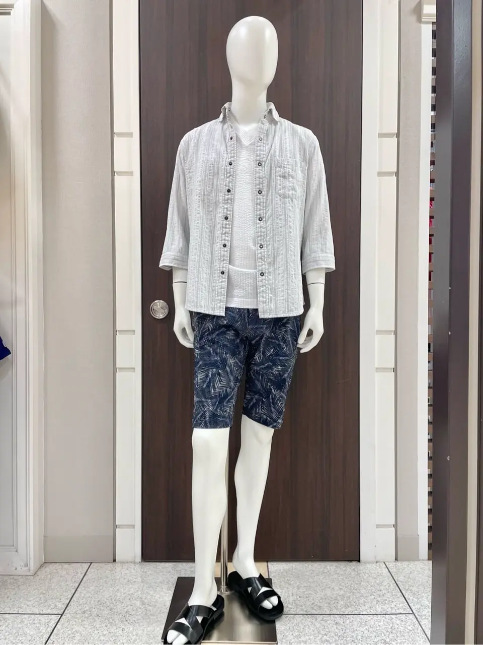 JOSEPH ABBOUD 松山 コーディネート画像