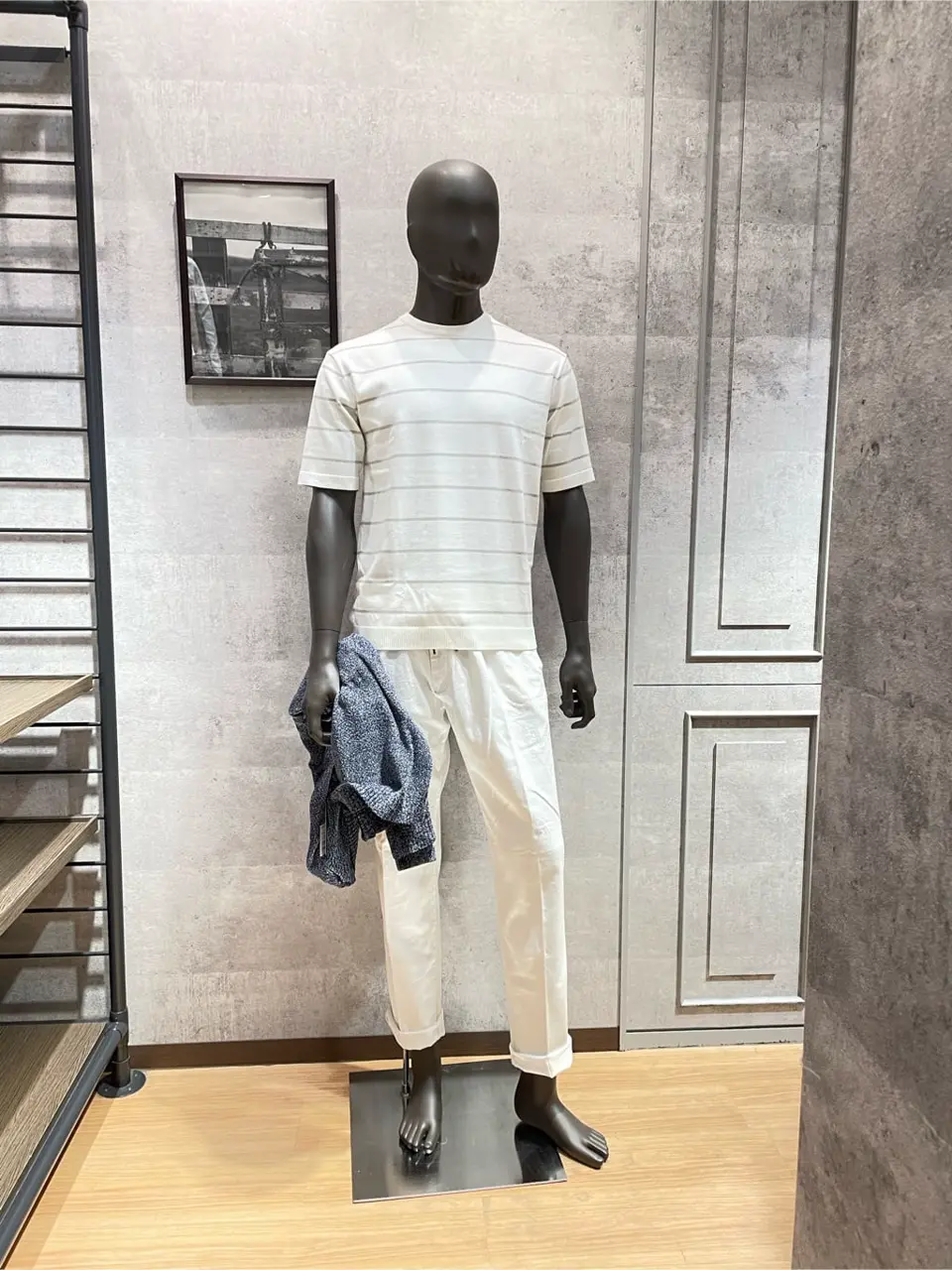  東　 コーディネート画像