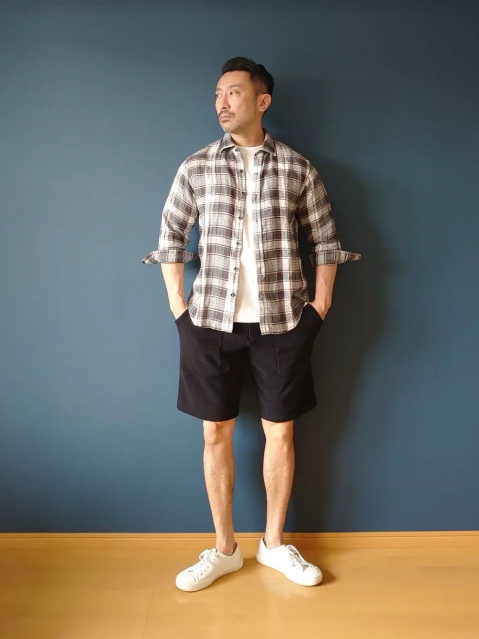 JOSEPH ABBOUD 安東 コーディネート画像