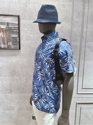 JOSEPH ABBOUD 二澤 コーディネート画像