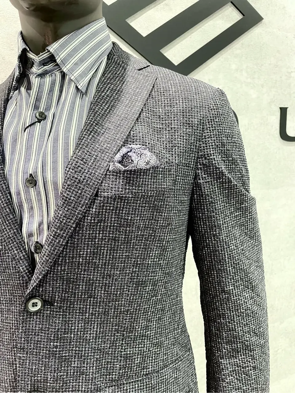 JOSEPH ABBOUD 東　 コーディネート画像