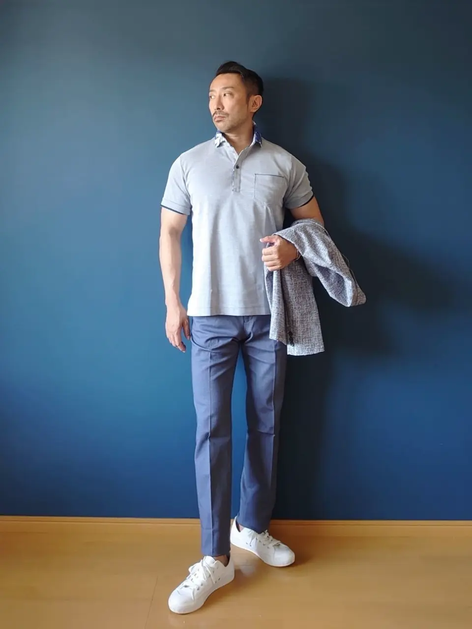 JOSEPH ABBOUD 安東 コーディネート画像