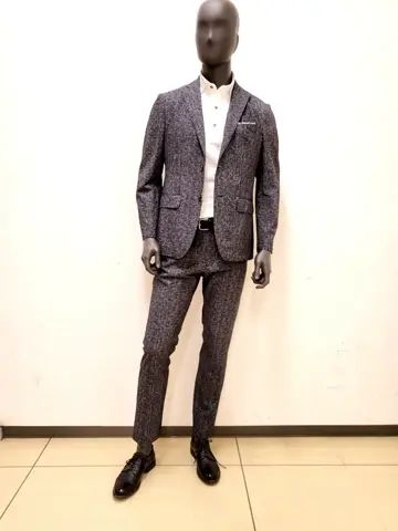 JOSEPH ABBOUD 亀井 コーディネート画像