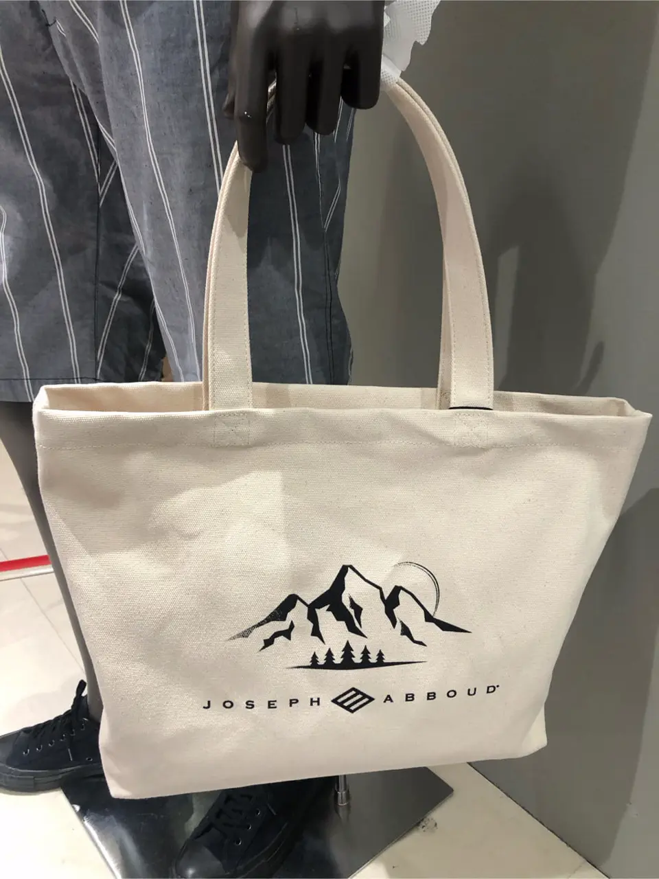 JOSEPH ABBOUD 川田 コーディネート画像