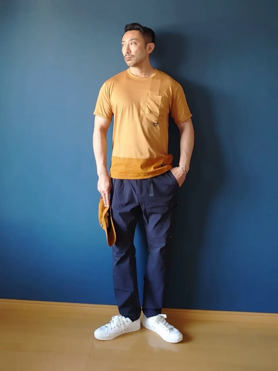 JOSEPH ABBOUD 安東 コーディネート画像