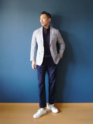 JOSEPH ABBOUD 安東 コーディネート画像