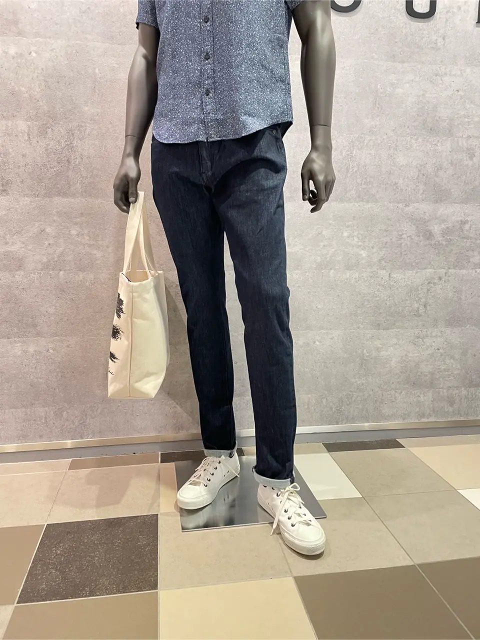 JOSEPH ABBOUD 東　 コーディネート画像