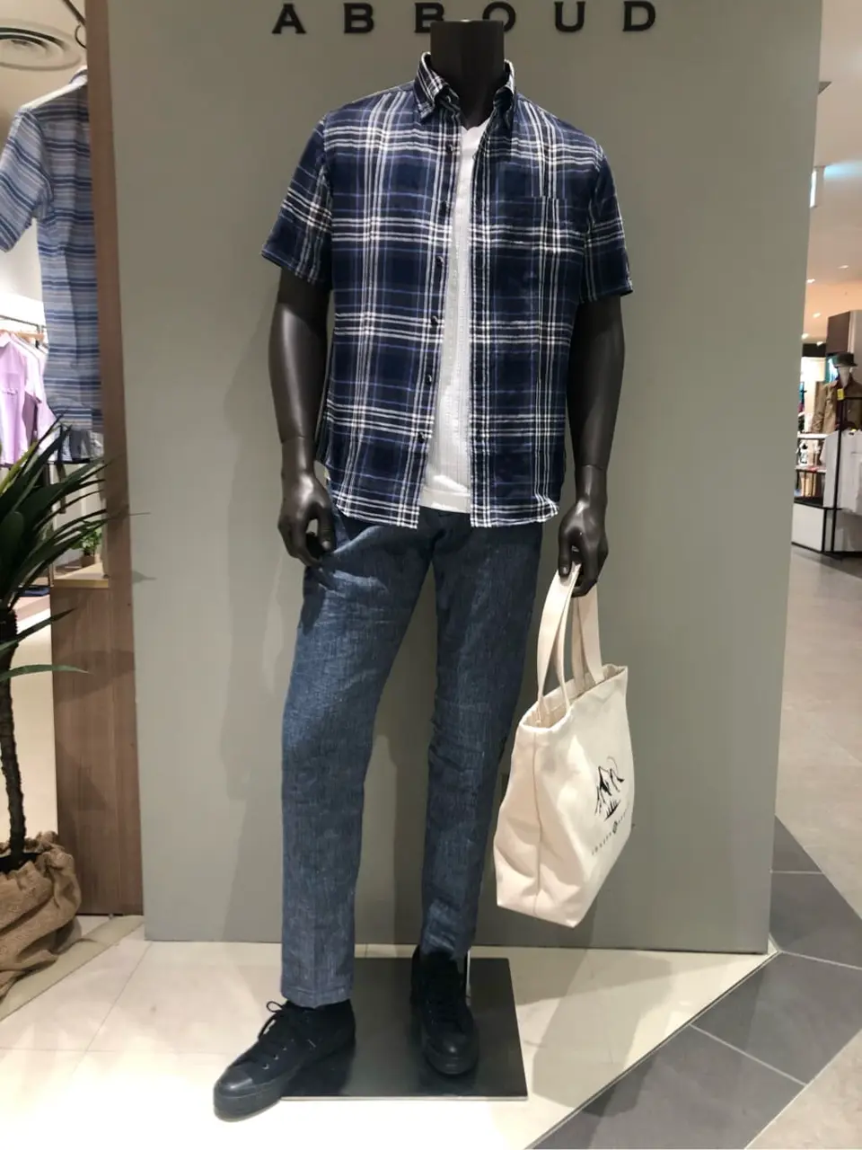 JOSEPH ABBOUD 川田 コーディネート画像