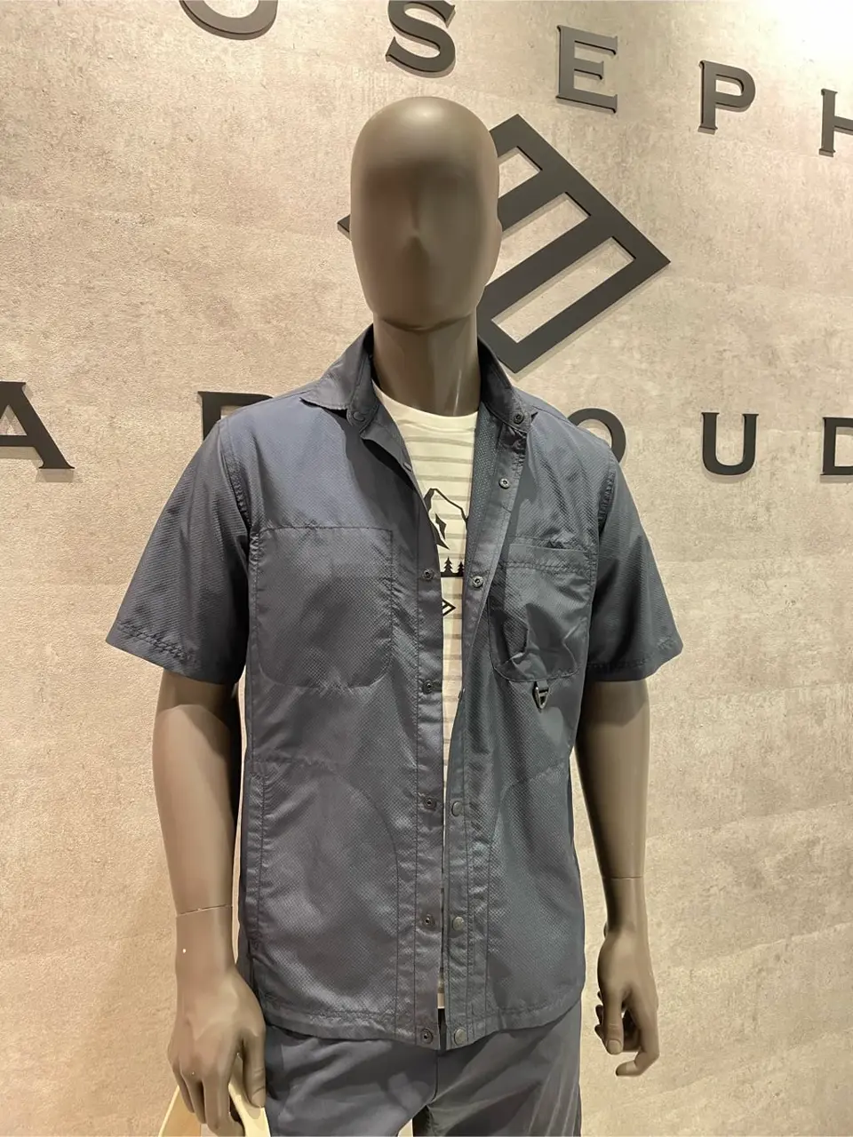 JOSEPH ABBOUD 東　 コーディネート画像