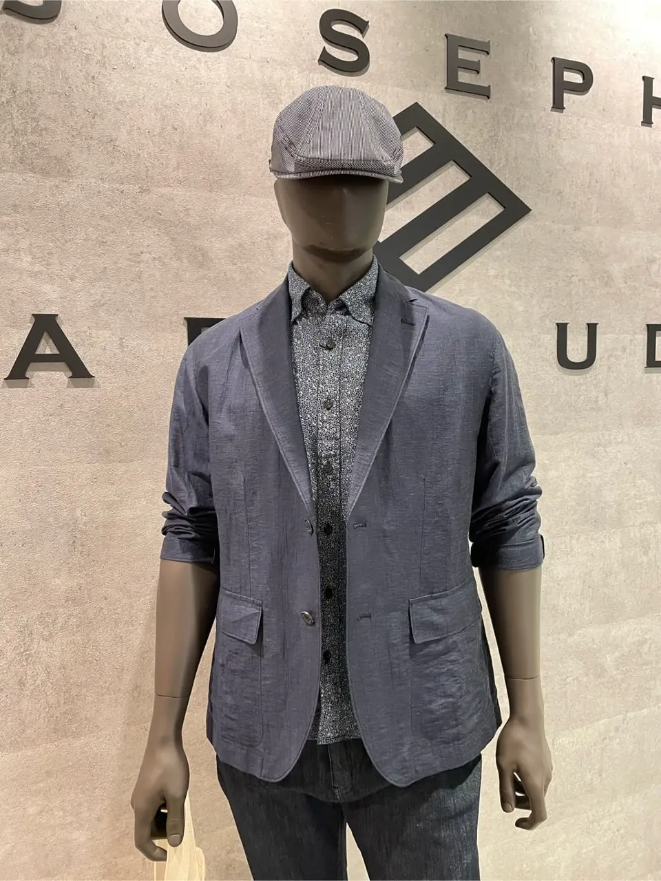 JOSEPH ABBOUD 東　 コーディネート画像