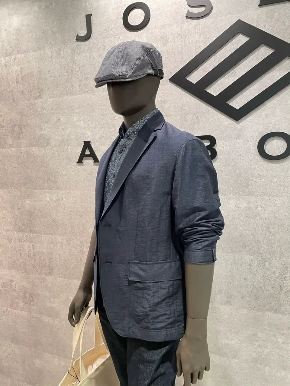 JOSEPH ABBOUD 東　 コーディネート画像