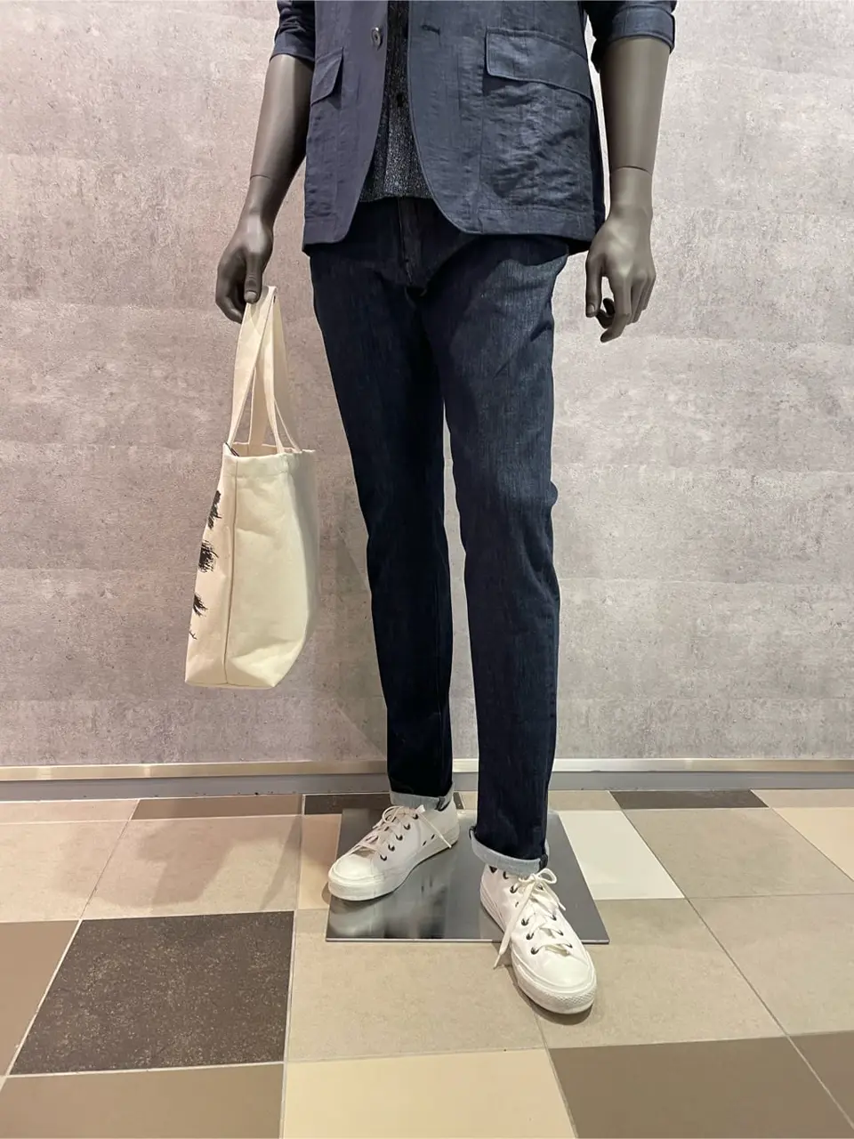 JOSEPH ABBOUD 東　 コーディネート画像