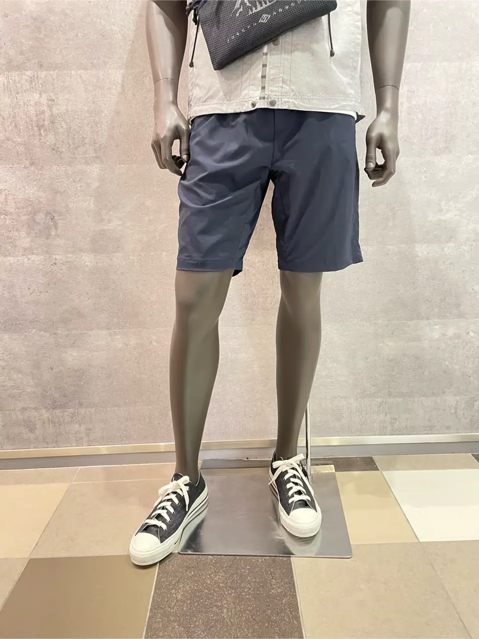 JOSEPH ABBOUD 東　 コーディネート画像