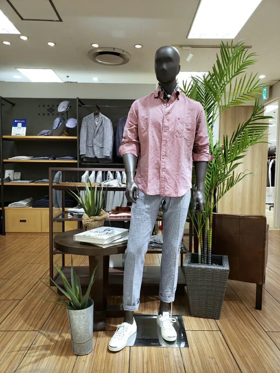  中西 コーディネート画像