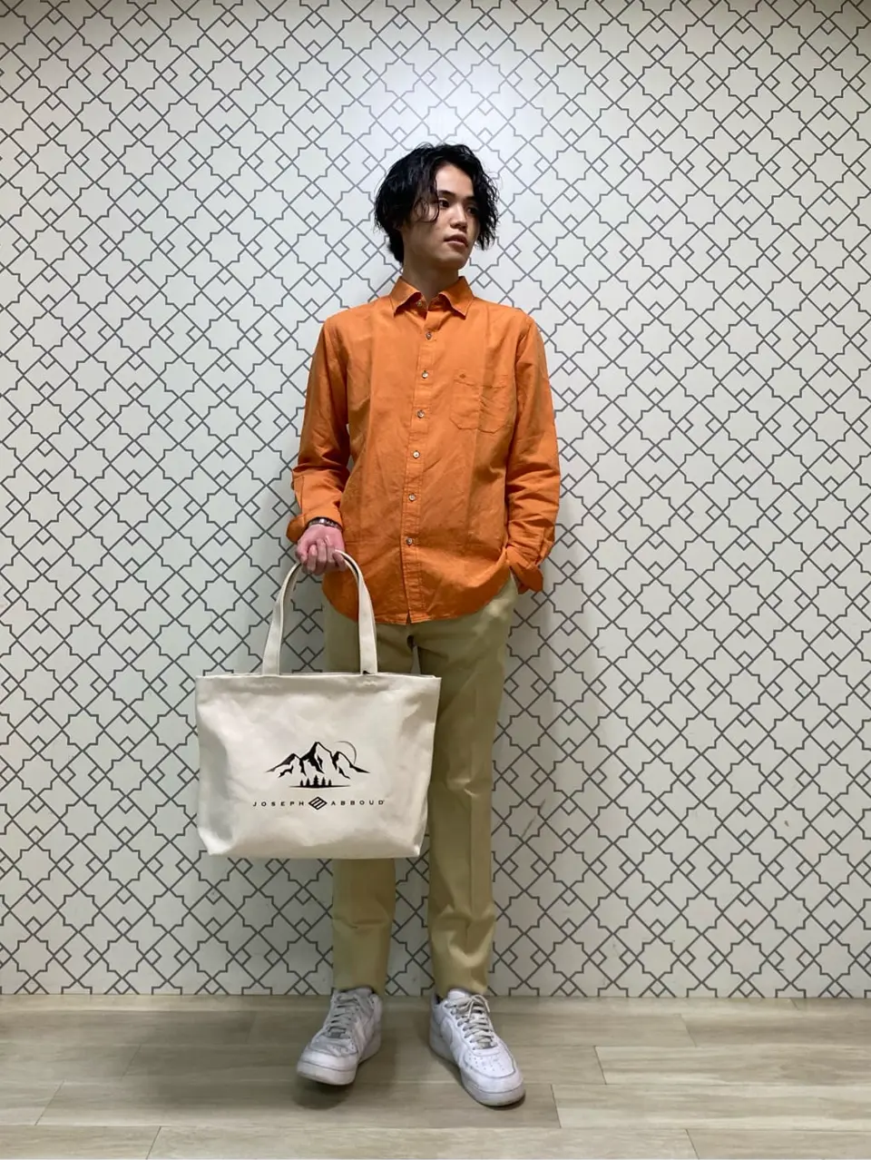 JOSEPH ABBOUD 加藤晴暉 コーディネート画像