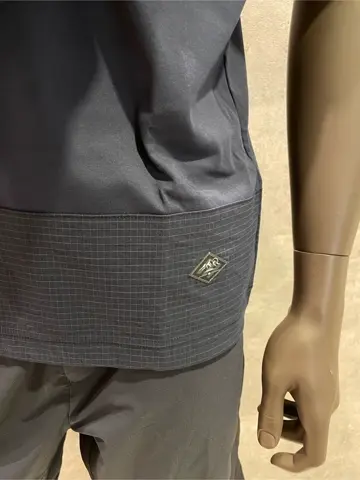 JOSEPH ABBOUD 東　 コーディネート画像