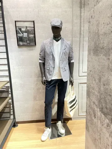 JOSEPH ABBOUD 東　 コーディネート画像