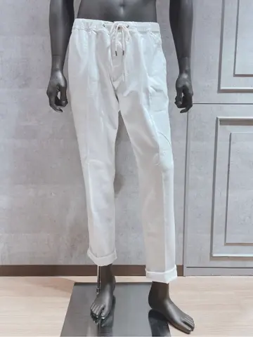 JOSEPH ABBOUD 二澤 コーディネート画像