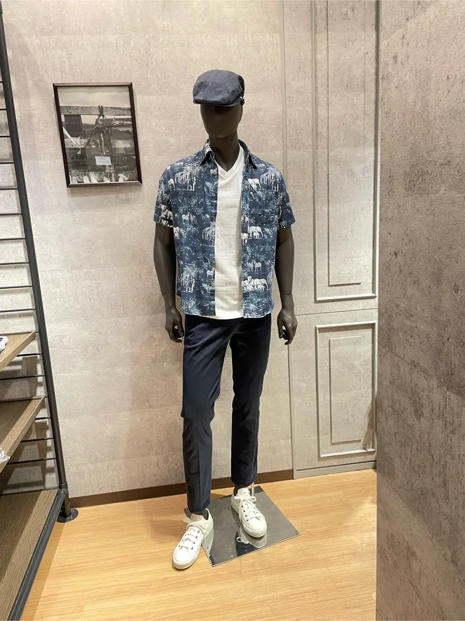  東　 コーディネート画像