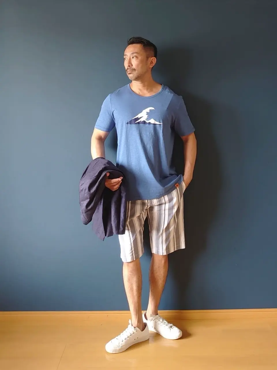 JOSEPH ABBOUD 安東 コーディネート画像