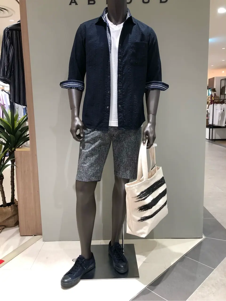 JOSEPH ABBOUD 川田 コーディネート画像