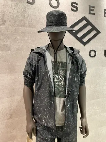 JOSEPH ABBOUD 東　 コーディネート画像