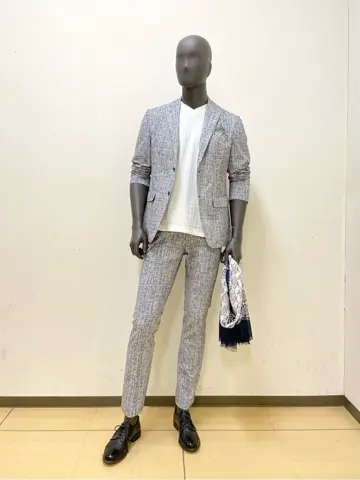 JOSEPH ABBOUD 金本 コーディネート画像