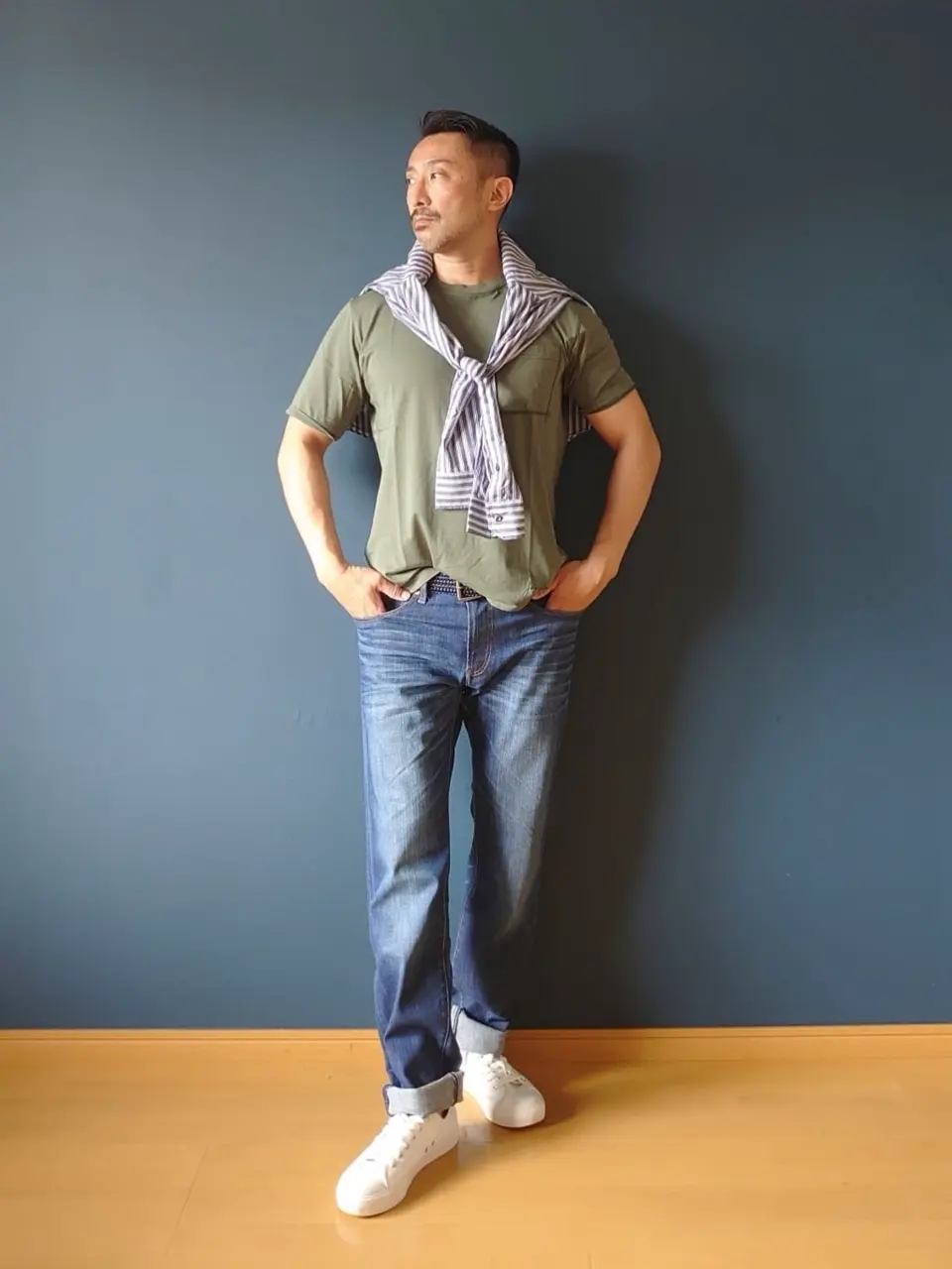 JOSEPH ABBOUD 安東 コーディネート画像