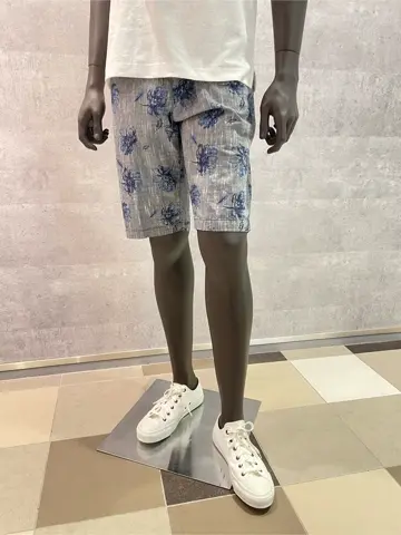 JOSEPH ABBOUD 東　 コーディネート画像