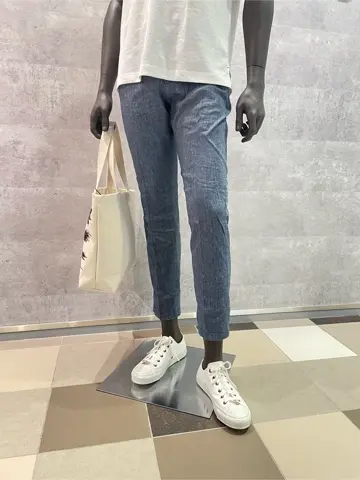 JOSEPH ABBOUD 東　 コーディネート画像