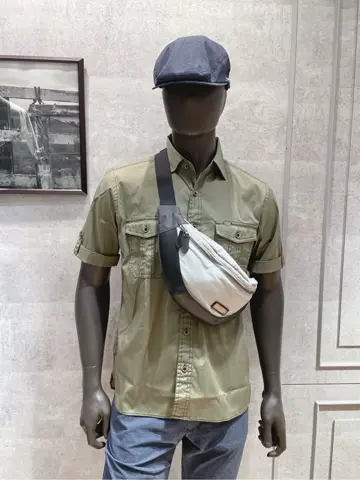 JOSEPH ABBOUD 二澤 コーディネート画像