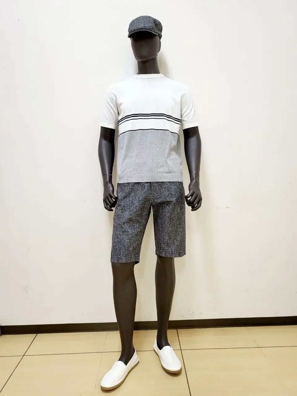  亀井 コーディネート画像