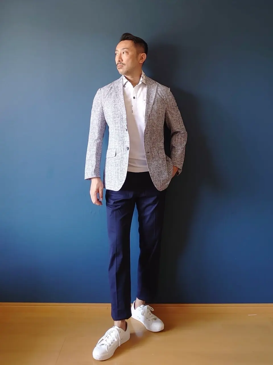 JOSEPH ABBOUD 安東 コーディネート画像