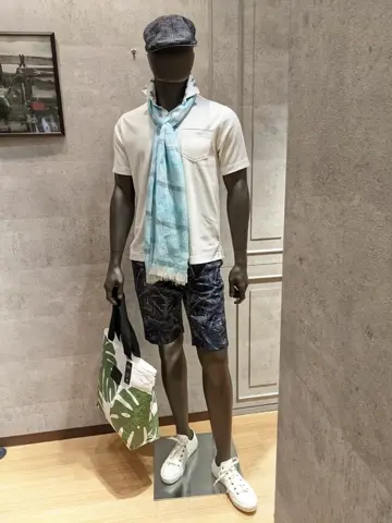 JOSEPH ABBOUD 大久 コーディネート画像