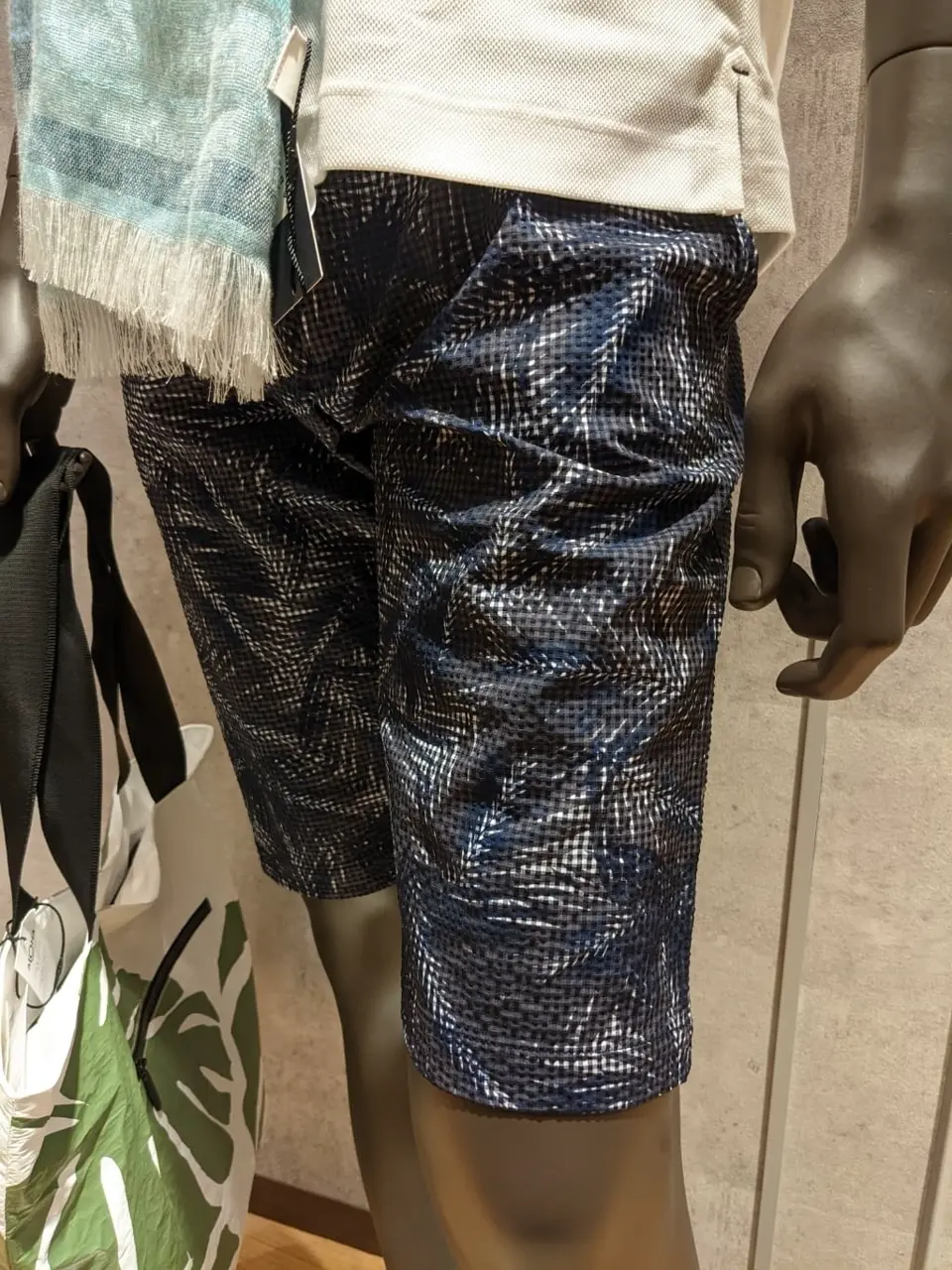 JOSEPH ABBOUD 大久 コーディネート画像