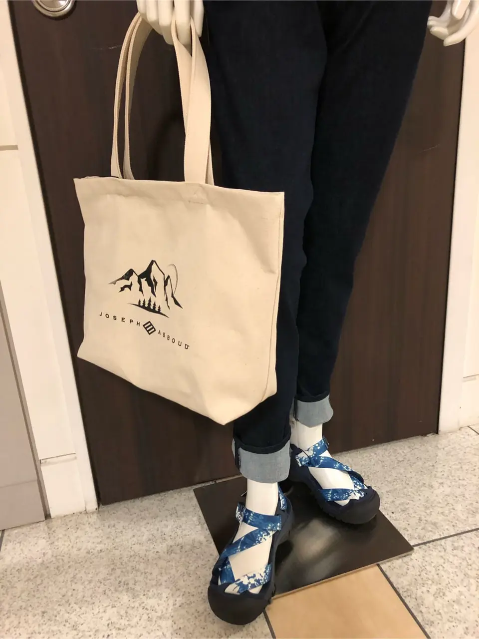 JOSEPH ABBOUD 山口 コーディネート画像