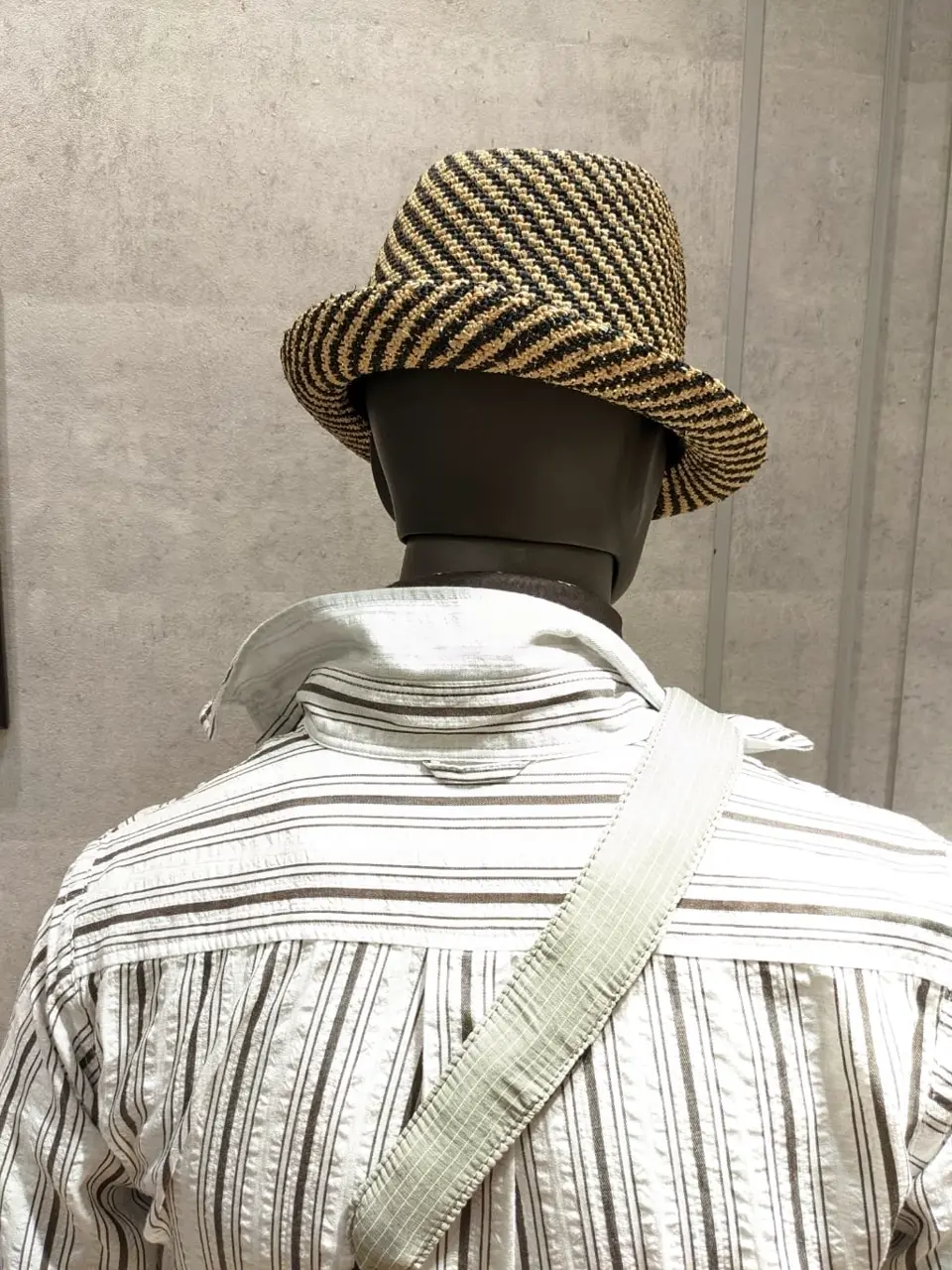 JOSEPH ABBOUD 大久 コーディネート画像